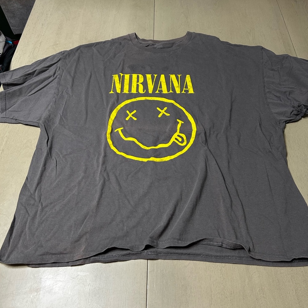 NIRVANA Charcoal Tee size 3xl